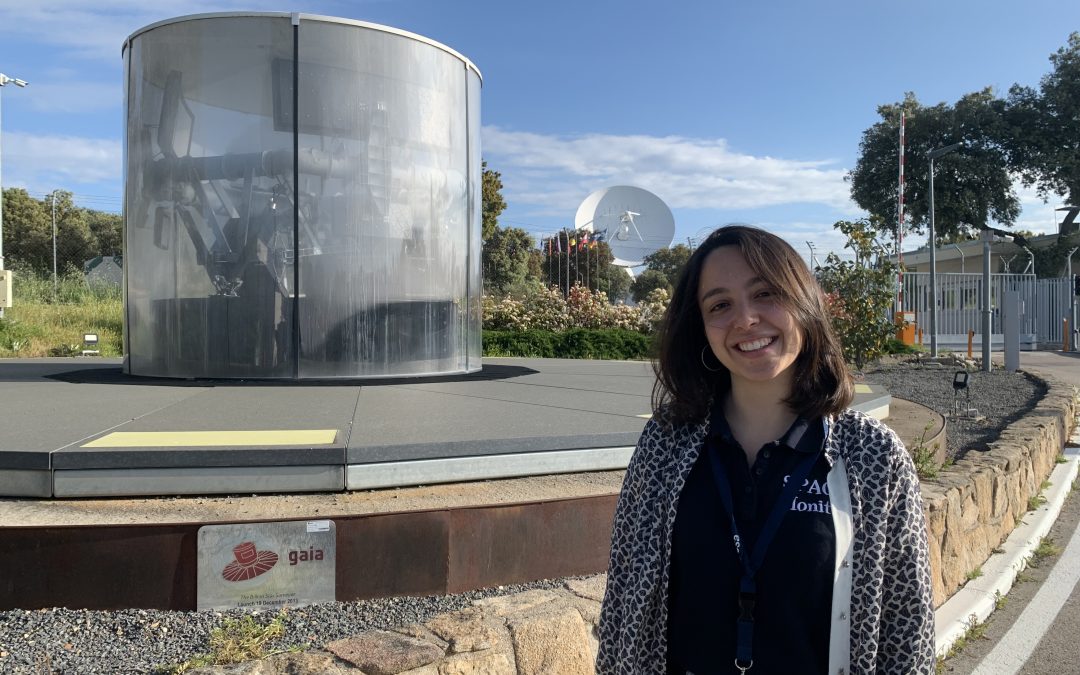 Elisa Ramírez García, physicist, mathematician and young science communicator, begins her stay at the IFT thanks to a CSIC-Fundación BBVA grant