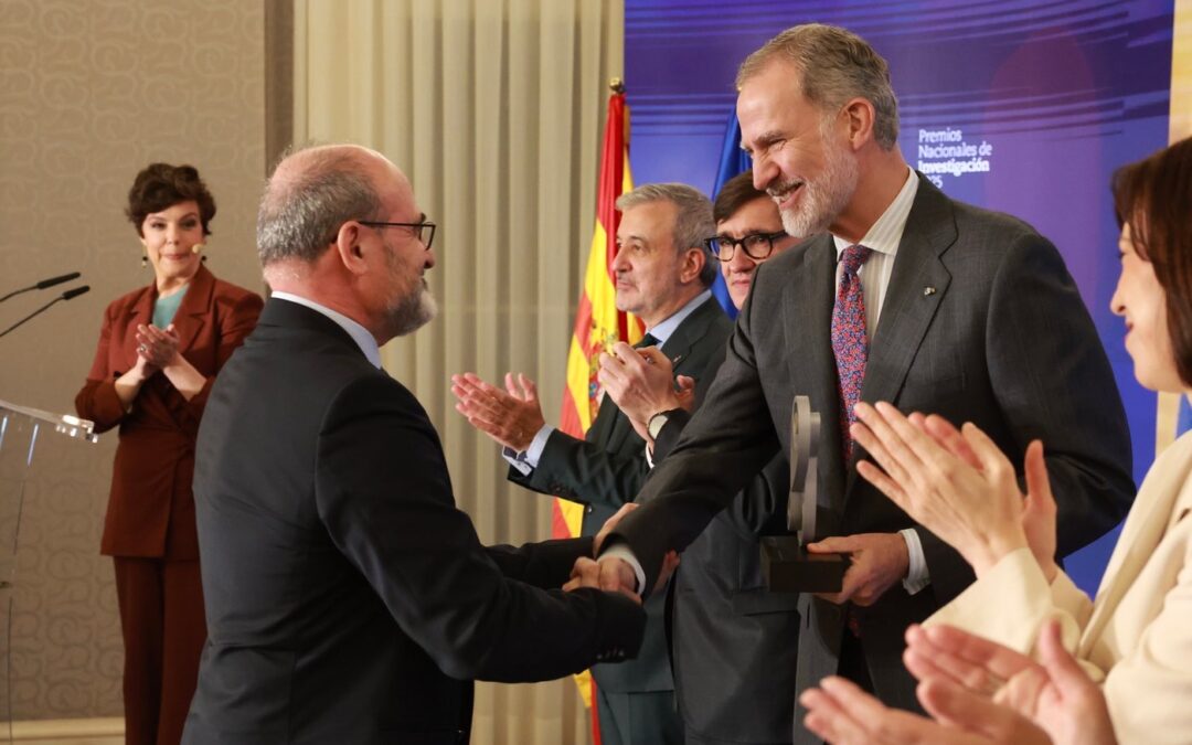 Juan García-Bellido receives the 2025 National Research Award in Physical Sciences