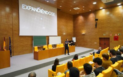 Exploring What Comes Next: Students and Experts Gather at IFT to Discuss the Future of Physics